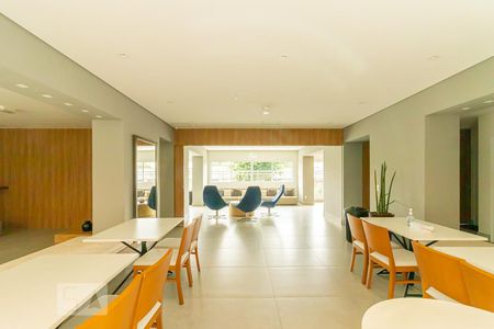 Apartamento para alugar com 53m², 2 quartos e 1 vaga Apartamento para alugar com 53m², 2 quartos e 1 vagaSalão de Festas