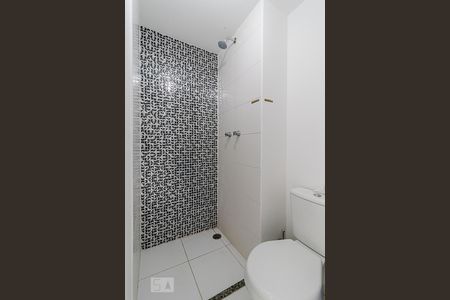 Apartamento para alugar com 53m², 2 quartos e 1 vaga Apartamento para alugar com 53m², 2 quartos e 1 vagaBanheiro da Suíte