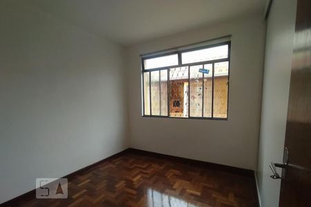 Casa à venda com 3 quartos, 206m² em Itapoã, Belo Horizonte