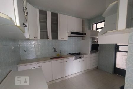 Casa à venda com 3 quartos, 206m² em Itapoã, Belo Horizonte
