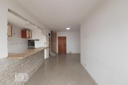 Sala 1 de apartamento para alugar com 3 quartos, 110m² em Engenho Novo, Rio de Janeiro