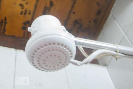 Casa à venda com 150m², 3 quartos e 3 vagasDetalhe Banheiro Suíte 2