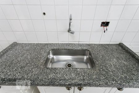 Apartamento para alugar com 56m², 2 quartos e 1 vagaCozinha - Pia