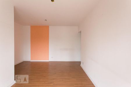 Sala de apartamento para alugar com 2 quartos, 56m² em Vila Antonina, São Paulo
