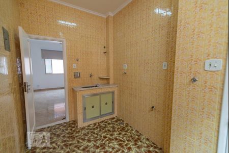 Apartamento à venda com 70m², 2 quartos e sem vagaCozinha e Área de Serviço