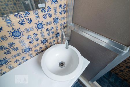 Apartamento à venda com 70m², 2 quartos e sem vagaBanheiro