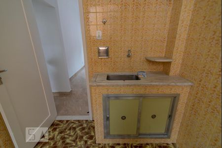 Apartamento à venda com 70m², 2 quartos e sem vagaCozinha e Área de Serviço