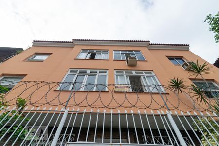 Apartamento à venda com 70m², 2 quartos e sem vagaFachada