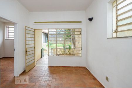 Sala de casa à venda com 2 quartos, 400m² em Nova Suíça, Belo Horizonte