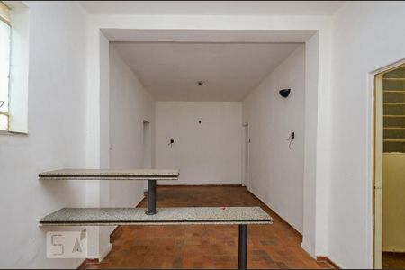 Sala de casa à venda com 2 quartos, 400m² em Nova Suíça, Belo Horizonte