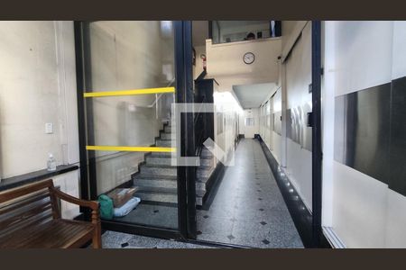 Studio à venda com 39m², 1 quarto e sem vaga Studio à venda com 39m², 1 quarto e sem vagaHall