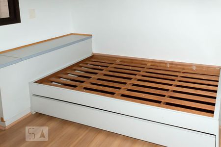 Apartamento à venda com 139m², 4 quartos e 3 vagas Apartamento à venda com 139m², 4 quartos e 3 vagasQuarto 1