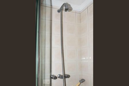 Apartamento à venda com 139m², 4 quartos e 3 vagas Apartamento à venda com 139m², 4 quartos e 3 vagasBanheiro da suíte 2