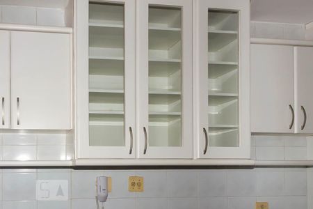 Apartamento à venda com 139m², 4 quartos e 3 vagas Apartamento à venda com 139m², 4 quartos e 3 vagasCozinha