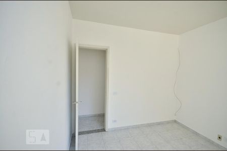 Quarto 1 de apartamento à venda com 3 quartos, 70m² em Icaraí, Niterói