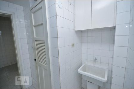 Apartamento à venda com 70m², 3 quartos e sem vagaÁrea de Serviço