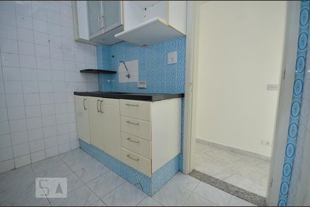 Apartamento à venda com 70m², 3 quartos e sem vagaCozinha