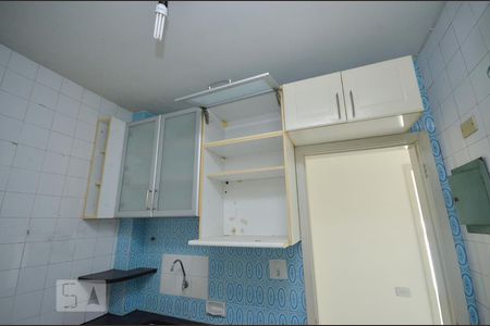 Apartamento à venda com 70m², 3 quartos e sem vagaCozinha