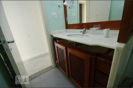 Apartamento à venda com 70m², 3 quartos e sem vagaBanheiro Social