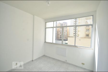 Quarto 1 de apartamento à venda com 3 quartos, 70m² em Icaraí, Niterói