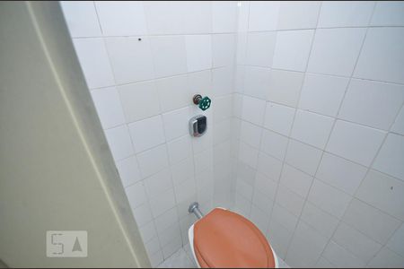 Apartamento à venda com 70m², 3 quartos e sem vagaBanheiro de Serviço