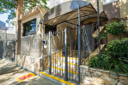 Apartamento para alugar com 62m², 2 quartos e 1 vagaEntrada