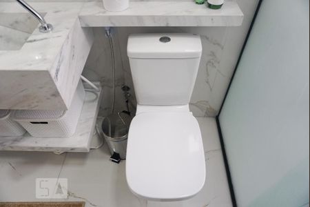 Apartamento à venda com 220m², 3 quartos e 3 vagasBanheiro da Suíte