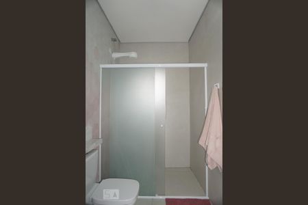 Apartamento à venda com 220m², 3 quartos e 3 vagasBanheiro piso superior