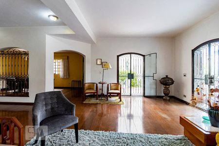 Sala de casa à venda com 7 quartos, 540m² em Planalto Paulista, São Paulo