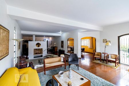 Sala de casa para alugar com 7 quartos, 540m² em Planalto Paulista, São Paulo