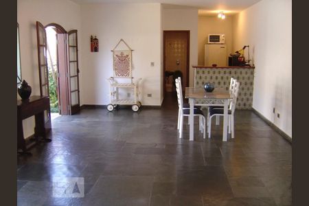 Casa para alugar com 540m², 7 quartos e 5 vagasSalão de Festas