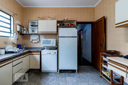 Casa para alugar com 540m², 7 quartos e 5 vagasCozinha