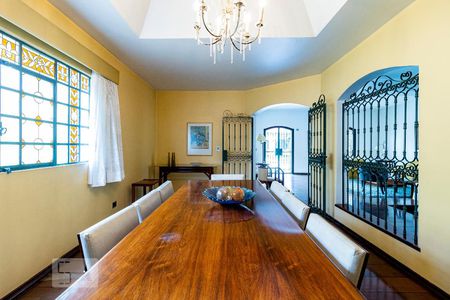 Casa para alugar com 540m², 7 quartos e 5 vagasSala de Jantar