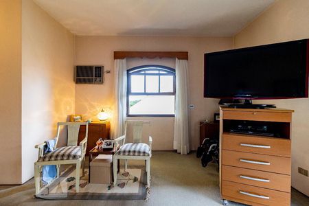 Casa para alugar com 540m², 7 quartos e 5 vagasSuíte