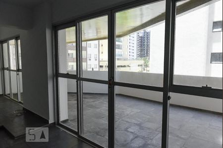 Apartamento para alugar com 265m², 3 quartos e 2 vagasSala