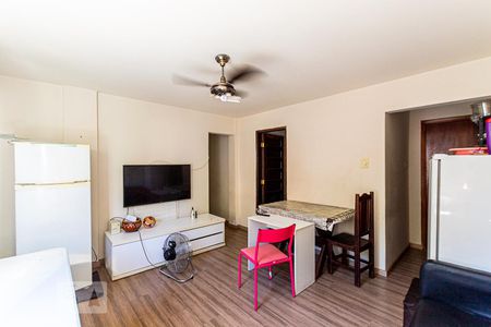 Sala de apartamento para alugar com 3 quartos, 105m² em Fonseca, Niterói