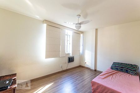 Apartamento à venda com 105m², 3 quartos e 1 vaga Apartamento à venda com 105m², 3 quartos e 1 vagaQuarto 2