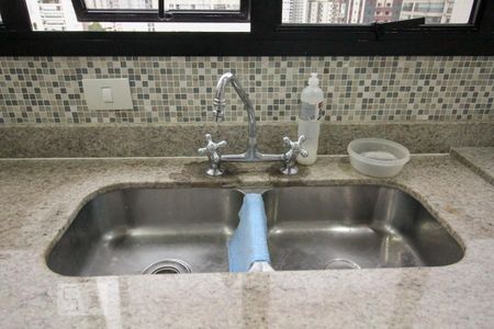 Apartamento para alugar com 220m², 4 quartos e 3 vagasCozinha