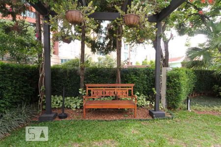 Apartamento para alugar com 220m², 4 quartos e 3 vagas Apartamento para alugar com 220m², 4 quartos e 3 vagasÁrea Externa