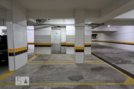 Apartamento para alugar com 220m², 4 quartos e 3 vagas Apartamento para alugar com 220m², 4 quartos e 3 vagasGaragem