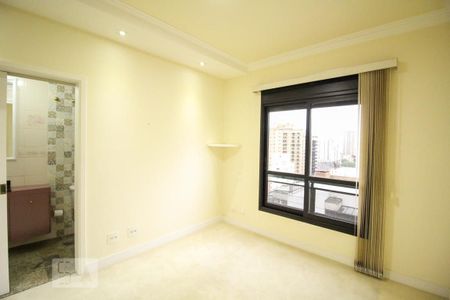 Apartamento para alugar com 220m², 4 quartos e 3 vagasQuarto 2 - Suíte