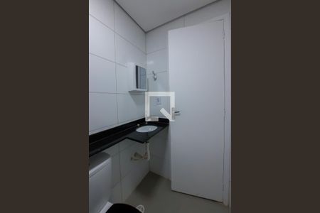 Apartamento para alugar com 36m², 1 quarto e sem vaga Apartamento para alugar com 36m², 1 quarto e sem vagaBanheiro