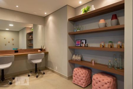 Apartamento para alugar com 59m², 2 quartos e 1 vagaEspaço Mulher 