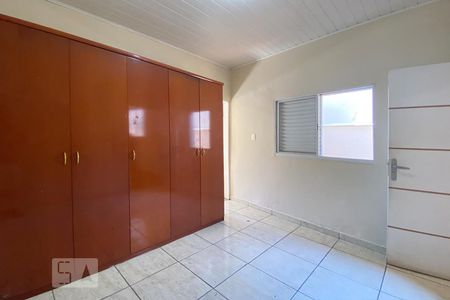 Quarto de casa para alugar com 2 quartos, 90m² em Centro, Sorocaba