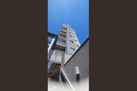 Apartamento à venda com 110m², 2 quartos e 2 vagas Apartamento à venda com 110m², 2 quartos e 2 vagasFachada