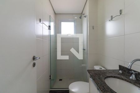 Apartamento para alugar com 70m², 3 quartos e 1 vaga Apartamento para alugar com 70m², 3 quartos e 1 vagaBanheiro da Suíte