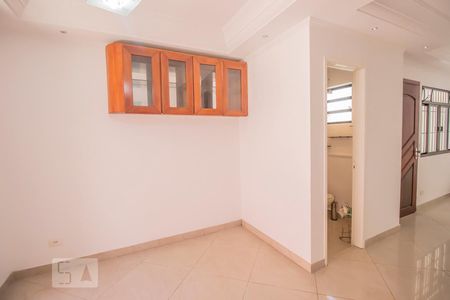 Sala de Jantar de casa de condomínio para alugar com 4 quartos, 250m² em Vila Guarani (z Sul), São Paulo