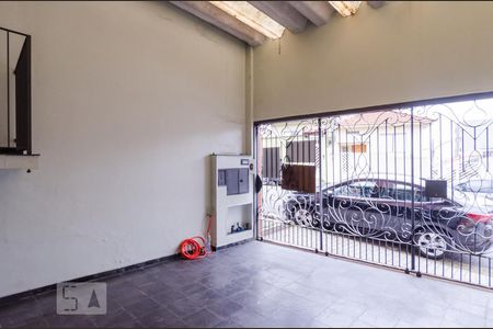 Casa à venda com 151m², 3 quartos e 2 vagas Casa à venda com 151m², 3 quartos e 2 vagasGaragem