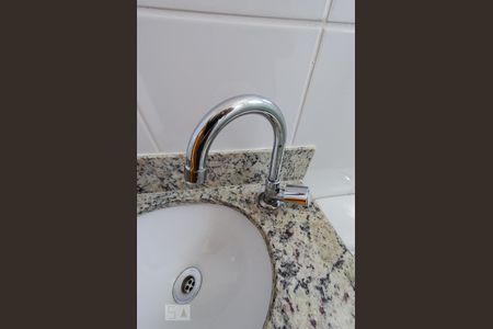 Apartamento para alugar com 80m², 3 quartos e 2 vagasBanheiro social