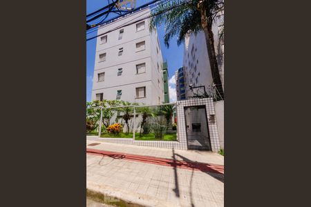 Apartamento para alugar com 80m², 3 quartos e 2 vagasFachada